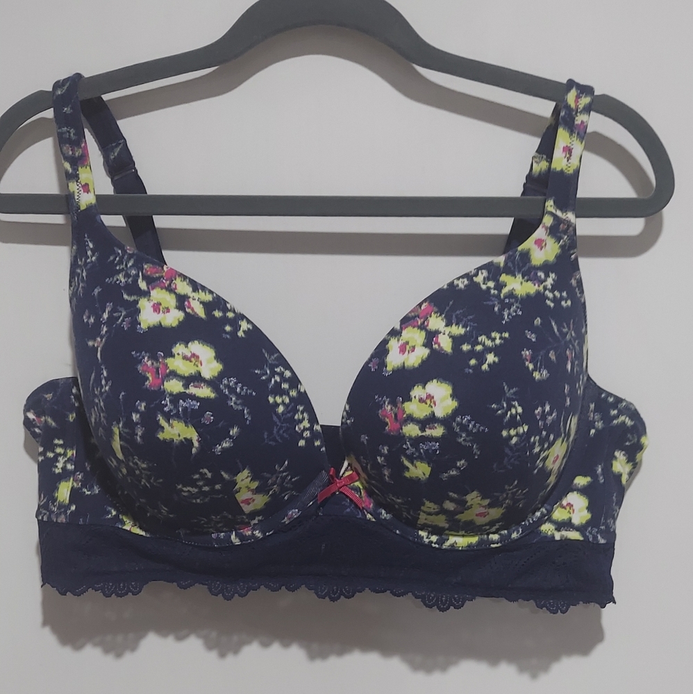 Cacique Boost Plunge Bra 40D